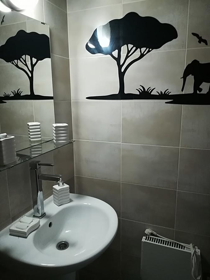 Aparthotel Astoria Chisarja Exteriér fotografie