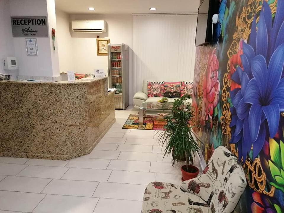 Aparthotel Astoria Chisarja Exteriér fotografie