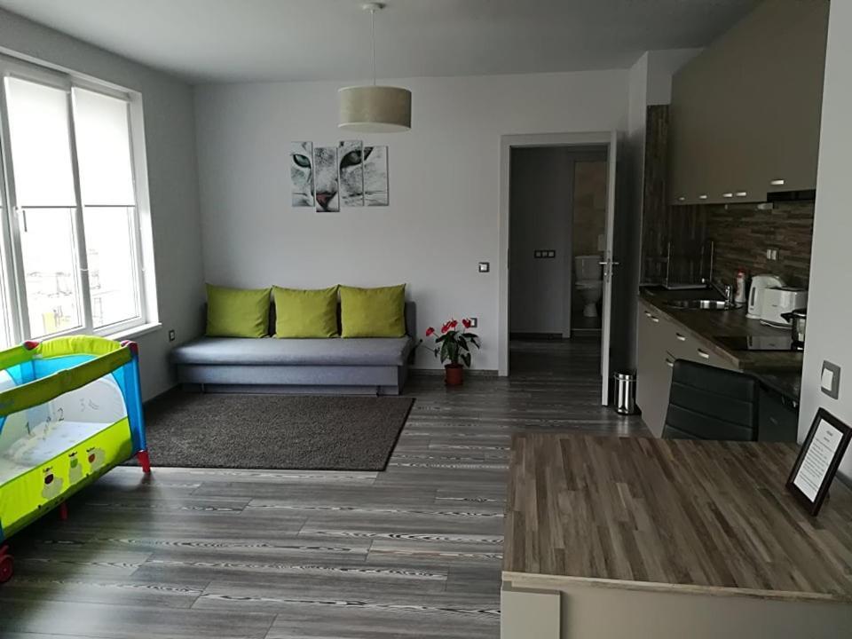 Aparthotel Astoria Chisarja Exteriér fotografie