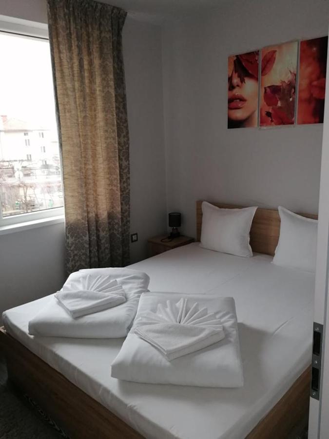 Aparthotel Astoria Chisarja Exteriér fotografie