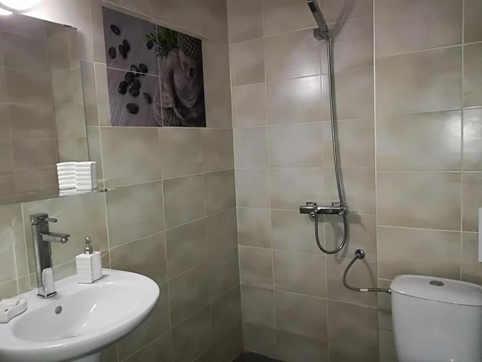 Aparthotel Astoria Chisarja Exteriér fotografie
